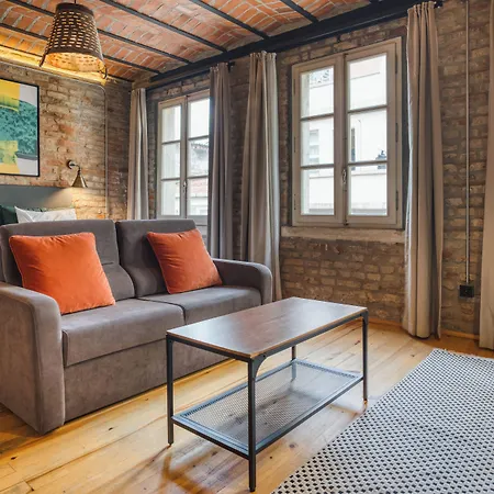 Novus Pera Szálloda 3*