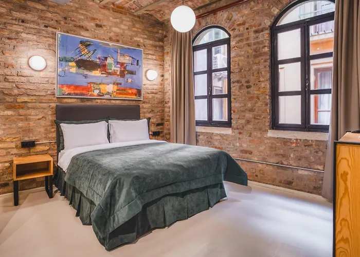 Novus Pera Istanbulská provincie